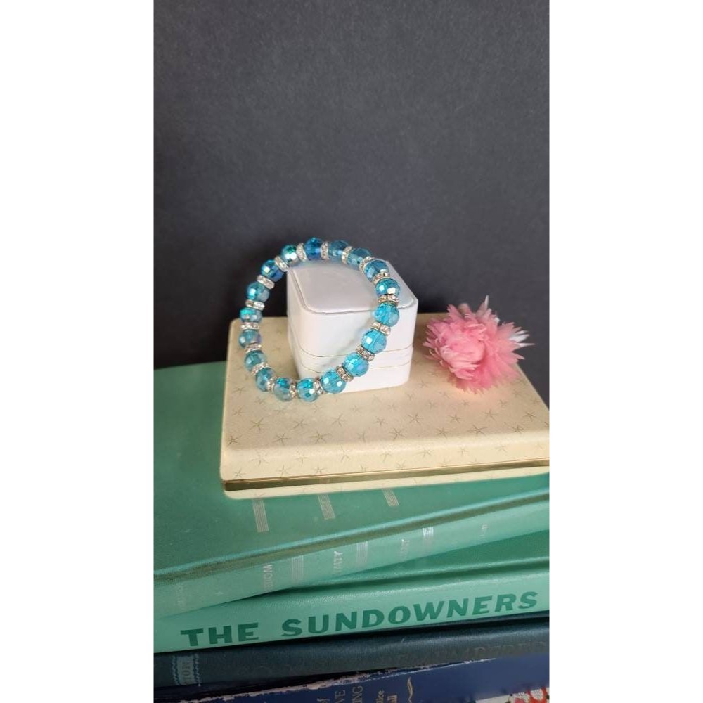 Vintage Beaded Rhinestone Stretchy Bracelet